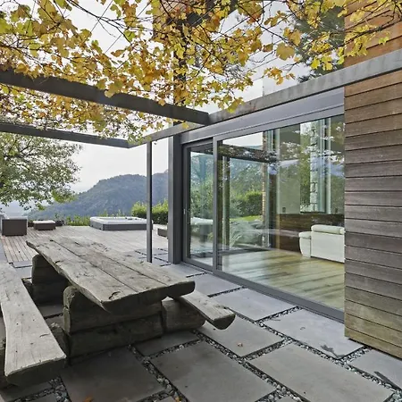Dom wakacyjny House In A Cozy Place Perledo